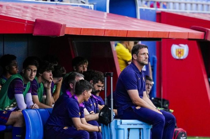 赛季截然不, 争取, 的位置选择